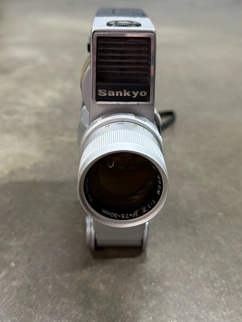 Vintage Sankyo Auto 4X 8mm Movie Camera Japan